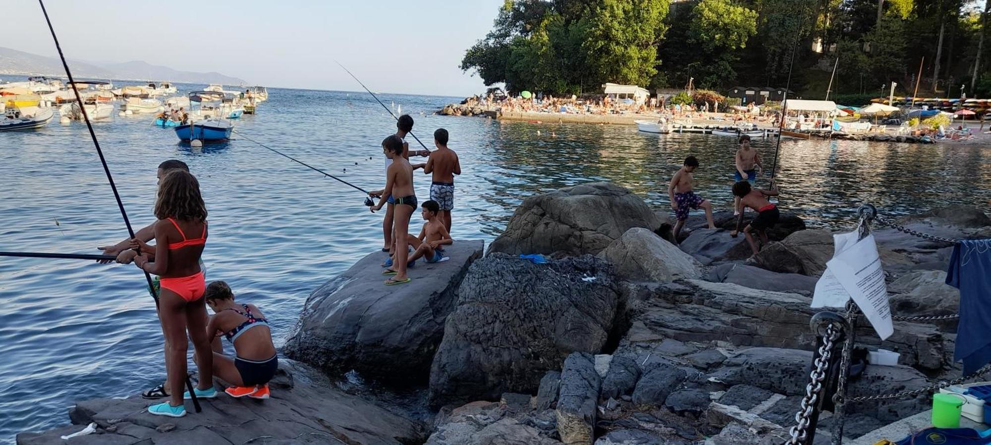 Sweet Lucy Apartment Rapallo Bagian luar foto